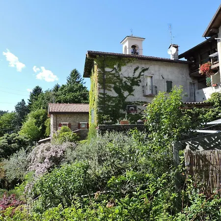 Casa Maggiana 別荘 マンデッロ・デル・ラーリオ